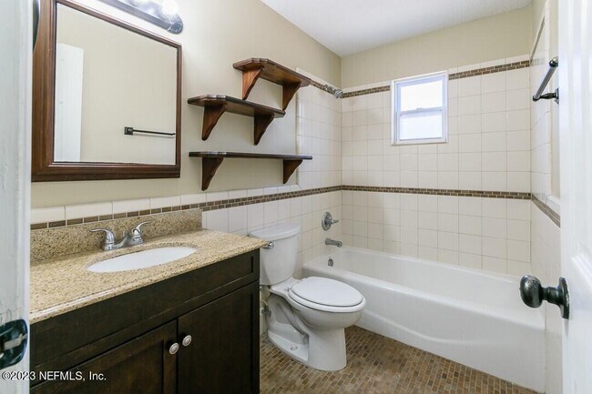Building Photo - 3848 Barkdale Ct