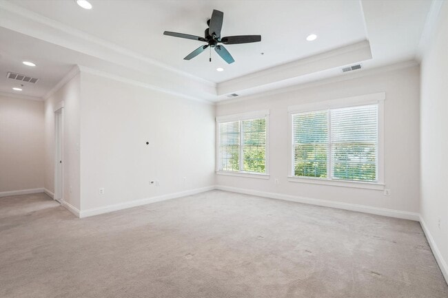 Building Photo - Incredible 4BR, 4.5BA Luxury Bethesda Home!!