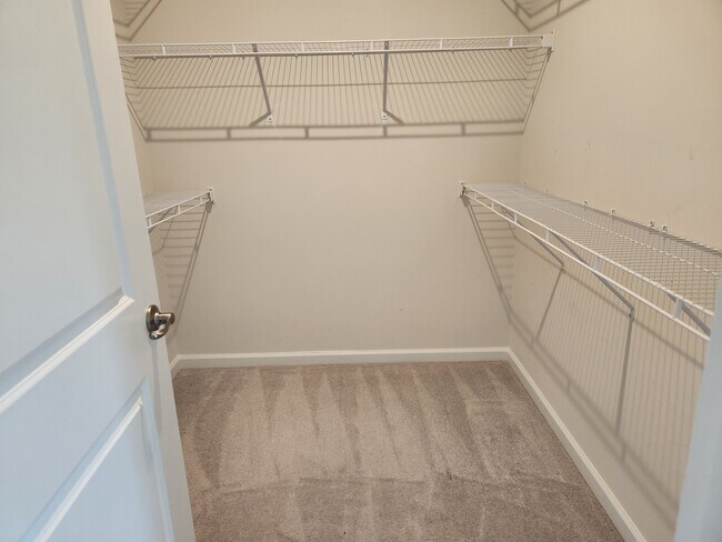 Master closet - 2588 Grantham Place Dr