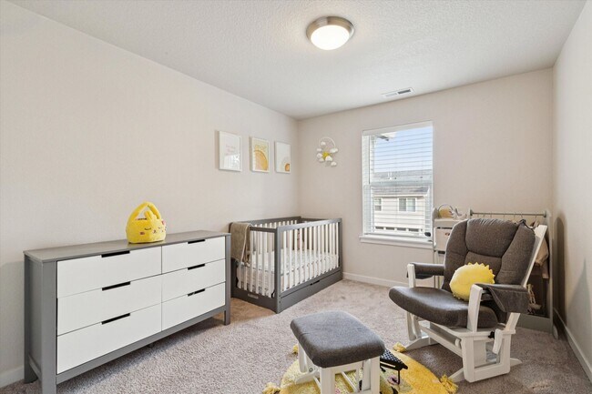 Building Photo - 8549 SW 176th Ave