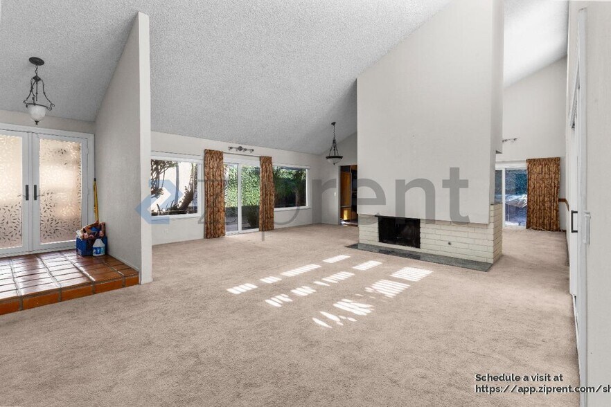 Building Photo - 12646 Beach St