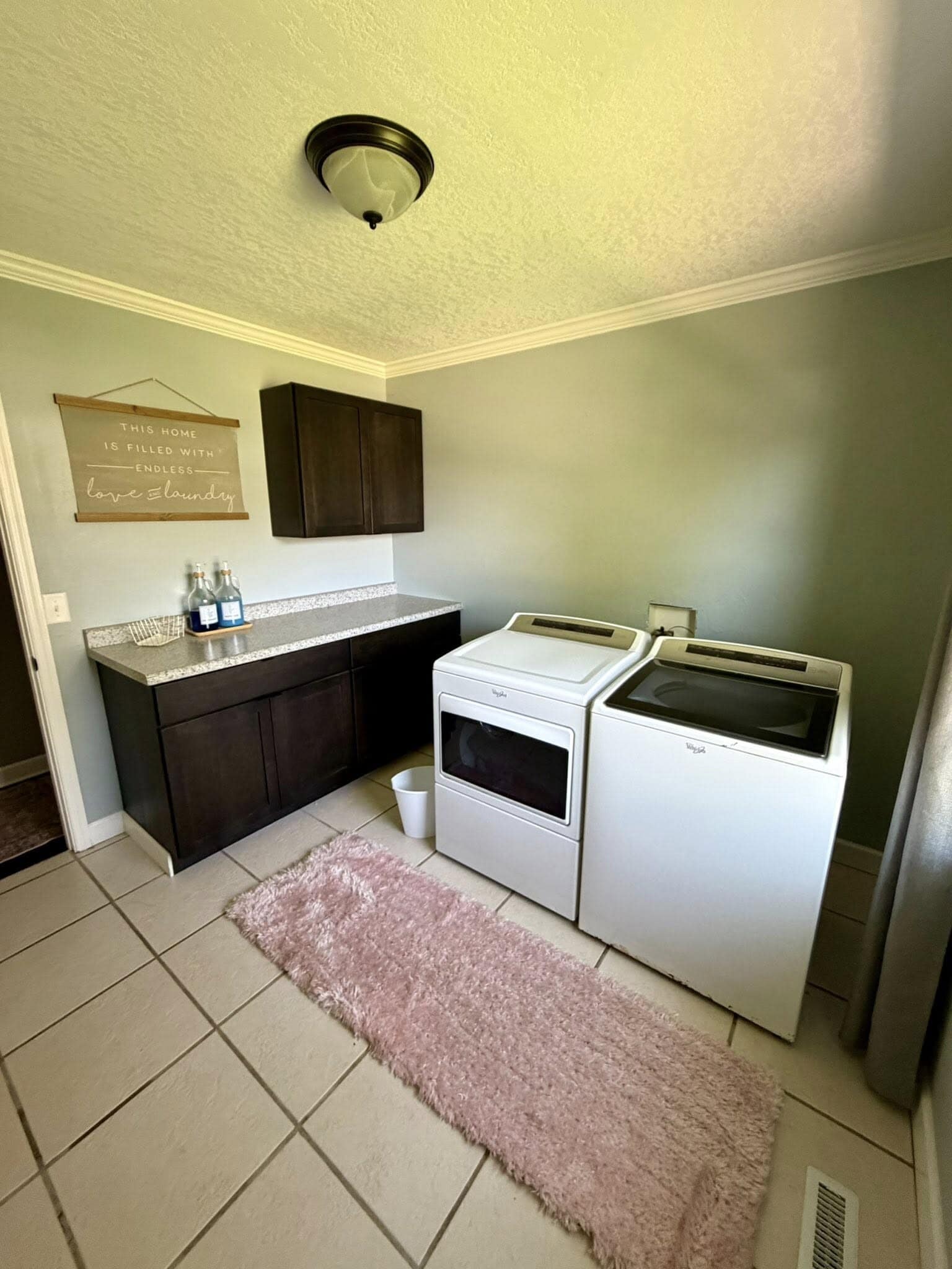 Building Photo - 2727 Greenacre Dr