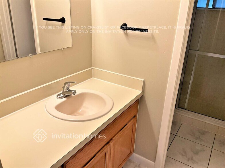 Building Photo - 343 Kantor Blvd