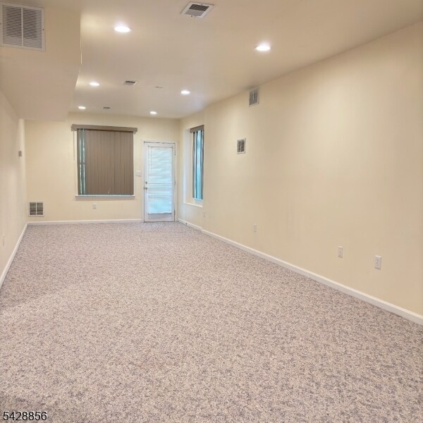 Building Photo - 38 Honeyman Rd