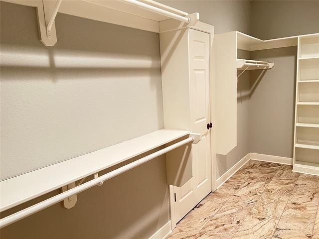 Building Photo - 3333 Farmer Rd