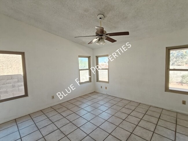 Building Photo - 9073 N Tiger Eye Way
