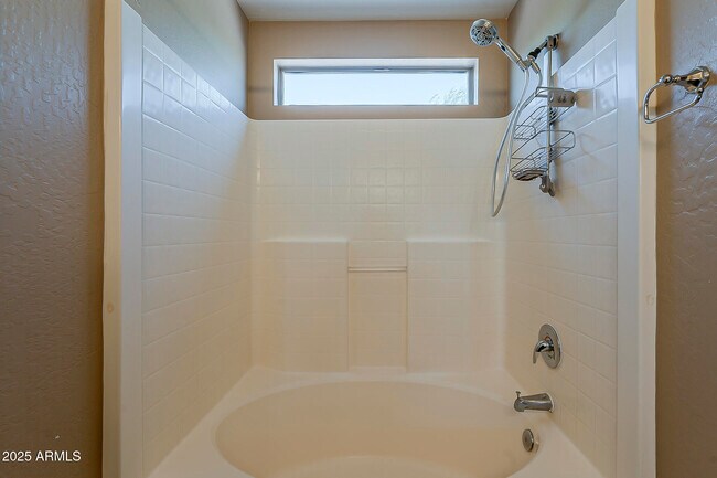 Building Photo - 5764 E Everhart Ln