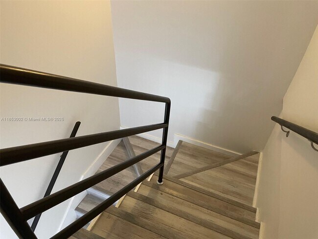 Building Photo - 14346 SW 96th Ln