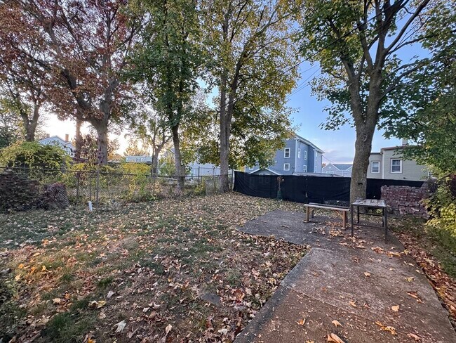 Building Photo - 7 North Ave