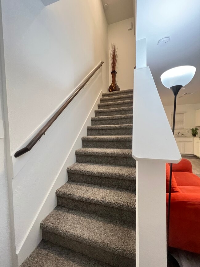 Building Photo - 9718 Marie Village Ct