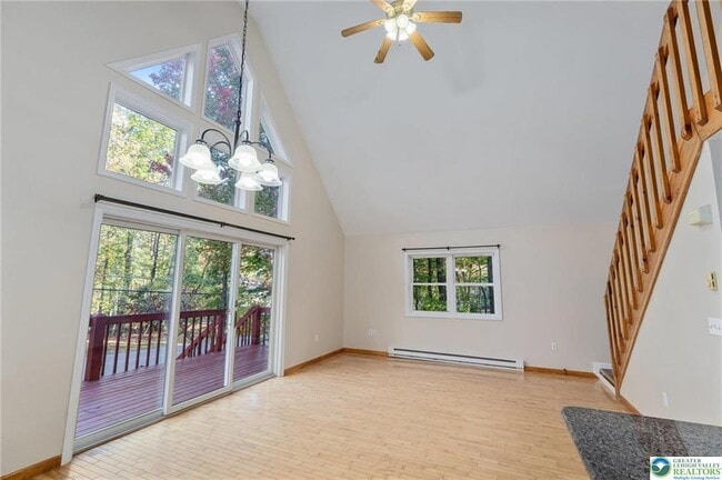 Building Photo - 273 Four Seasons Dr