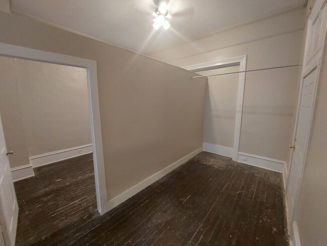 Building Photo - Government Hill Historic District! *1 BED/...