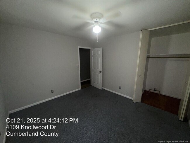 Building Photo - 4109 Knollwood Dr