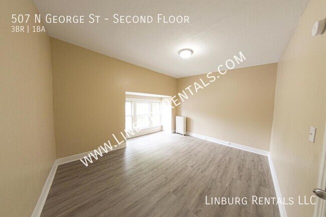 Building Photo - 507 N George St