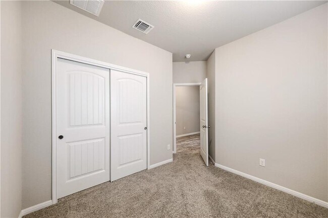 Building Photo - 2920 Bridekirk Dr