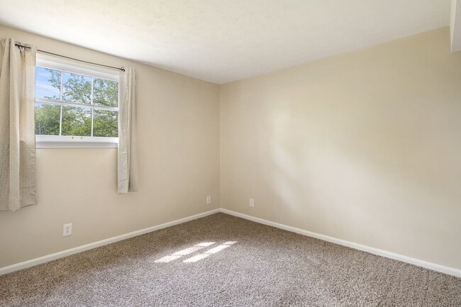 Building Photo - 12506 Live Oak Drive
