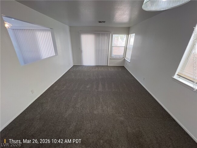 Building Photo - 2437 Palm Shore Ct