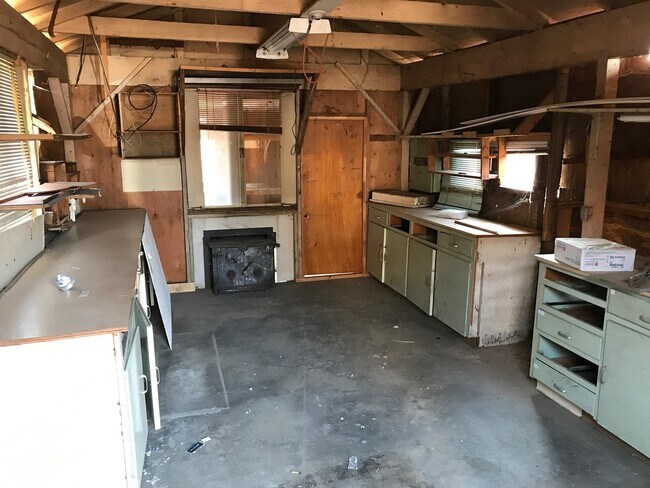 Building Photo - 1642 S Bardo St
