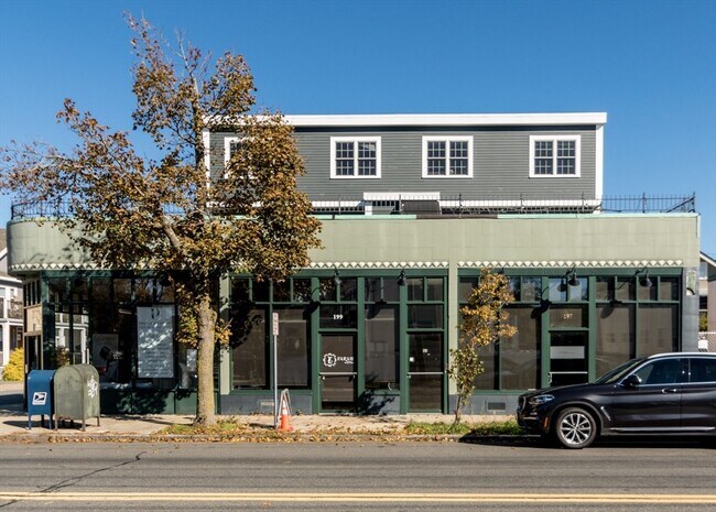 Primary Photo - 199 Broadway