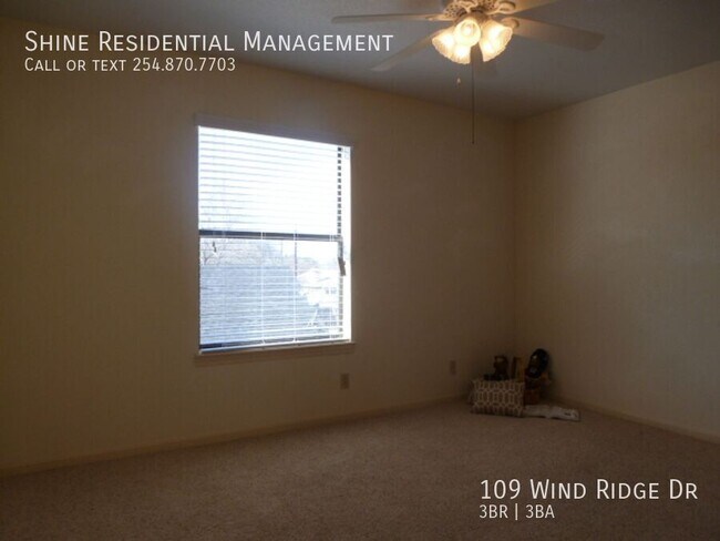 Building Photo - 109 Wind Ridge Dr