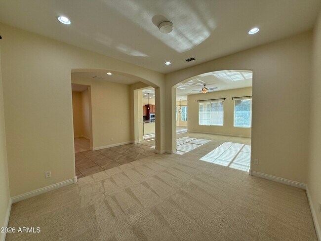 Building Photo - 3320 S Waterfront Dr