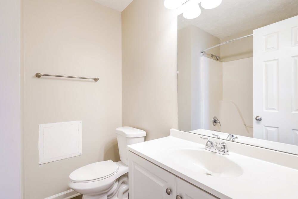 Building Photo - 2718 Lincoya Dr