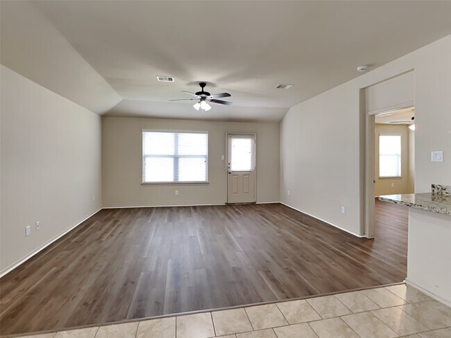 Building Photo - 7210 Alava Dr