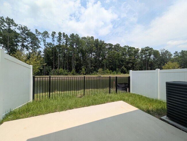 Building Photo - PRE-LEASING - NEW 2026 VILLA CONSTRUCTION!! 3/2.5/1 with premium finishes in the a new developmen...
