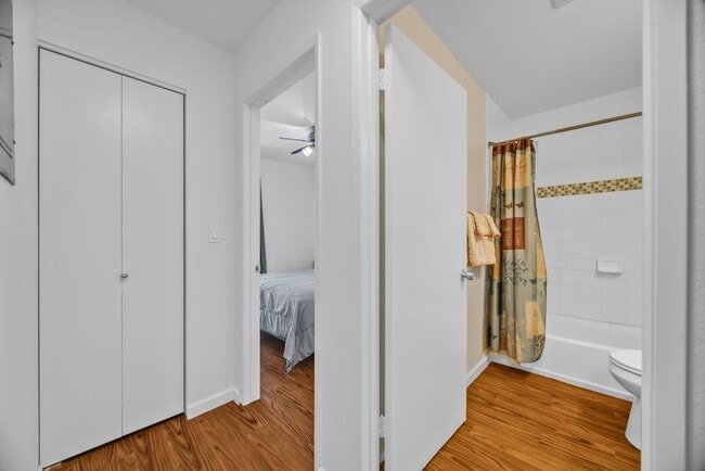 Building Photo - Fully Furnished 2BR/2BA Condo in Quiet North Kihei – Top Floor, Private Laundry, 2 Parking Stalls