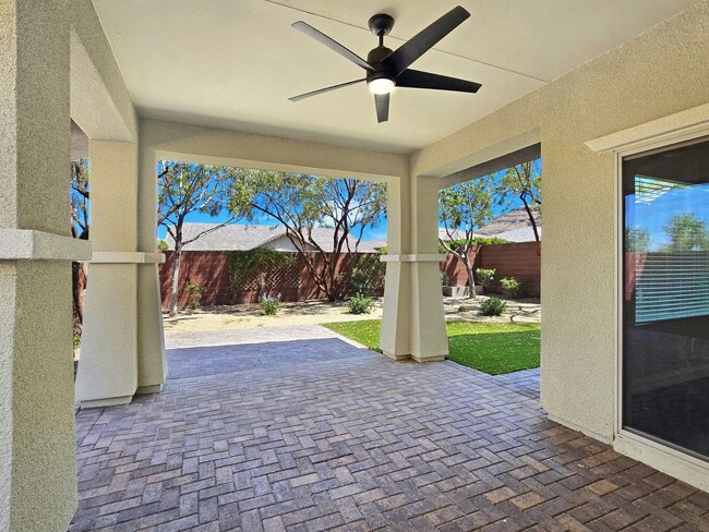 Building Photo - 10667 Harvest Green Way