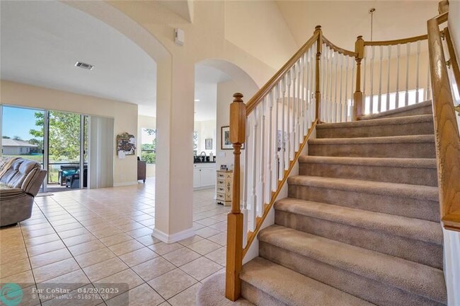 Building Photo - 12319 NW 77th Manor