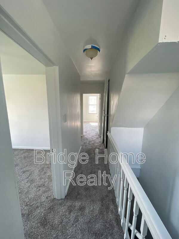 Building Photo - 1367 Montezuma St