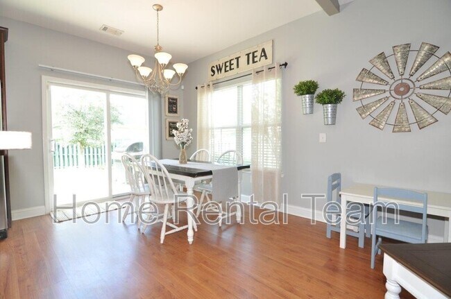 Building Photo - 156 Cottonham Ct