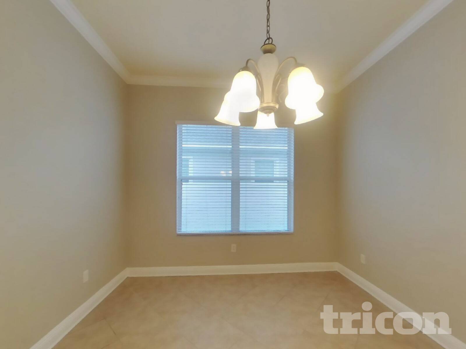 Building Photo - 30656 Palmerston Pl