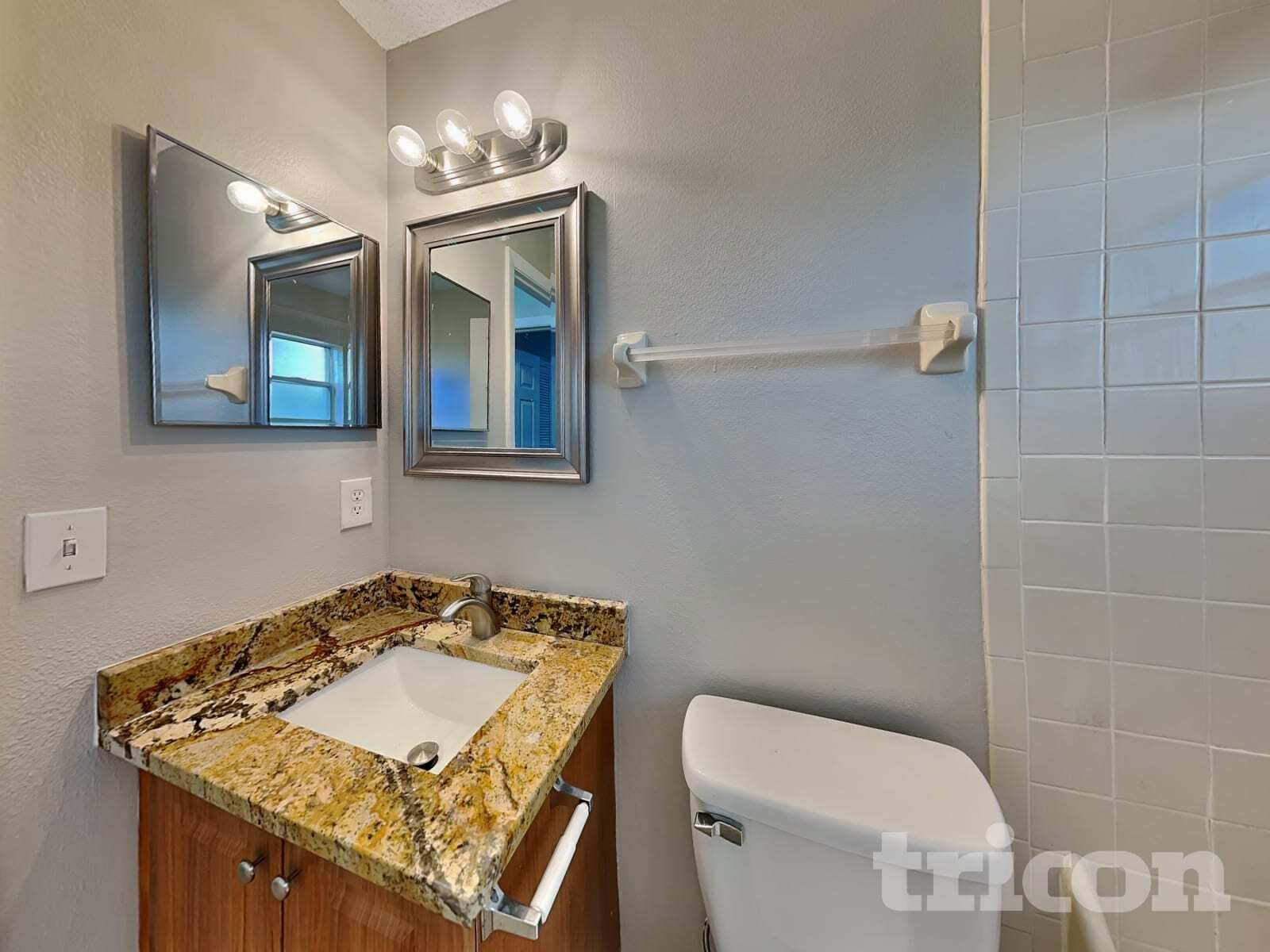 Building Photo - 1488 Country Mansion Ct