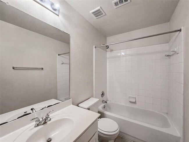 Building Photo - 12729 Serafy Ct