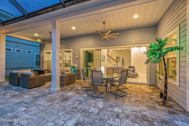 Building Photo - 452 Quail Vista Dr