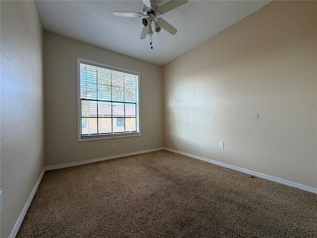 Building Photo - 3220 Oak Lawn Pl