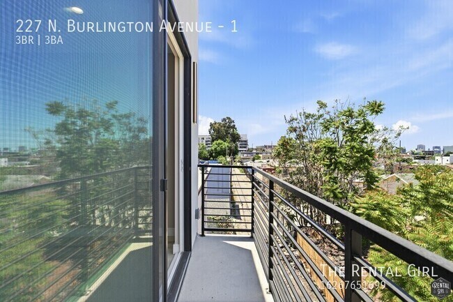 Building Photo - 227 N Burlington Ave