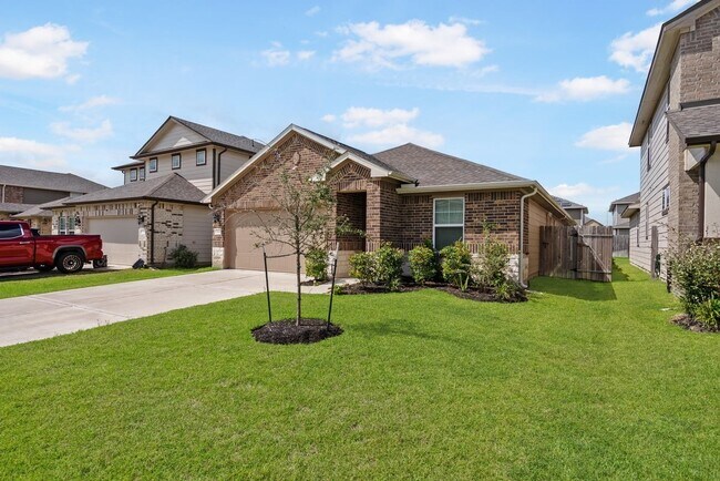 Building Photo - 7222 Melrose Ln