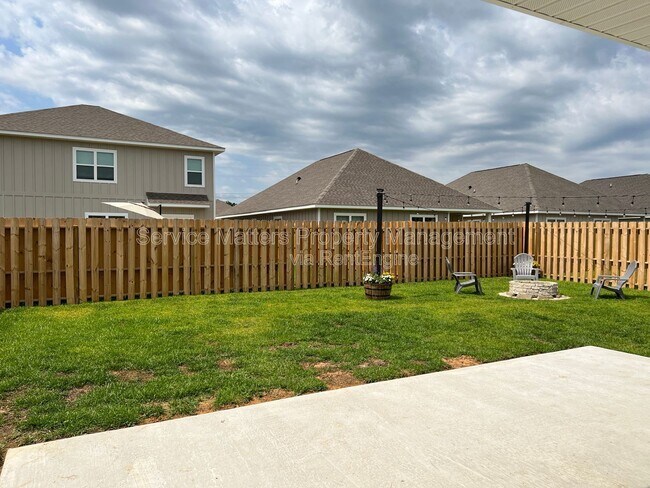 Building Photo - 4062 Blaney Ln