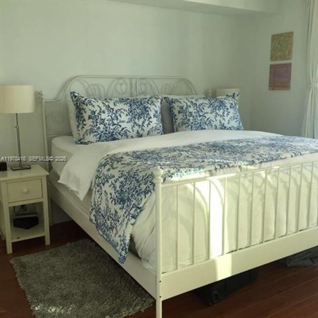 Building Photo - 31 SE 5th St