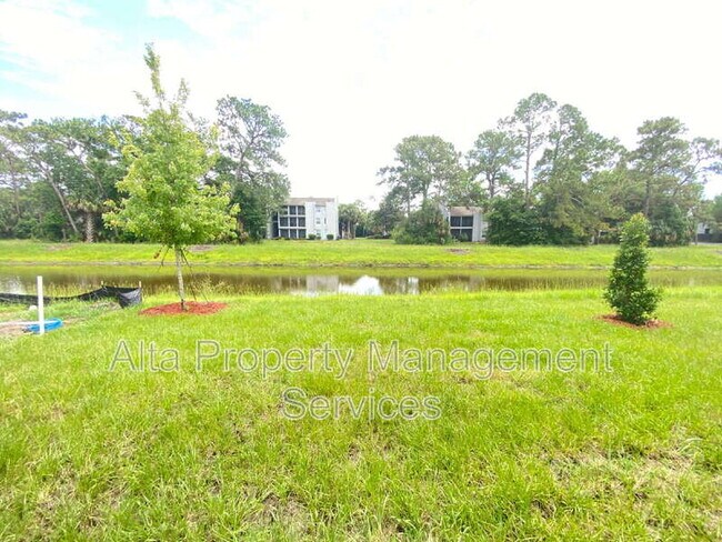 Building Photo - 7765 Legacy Trl