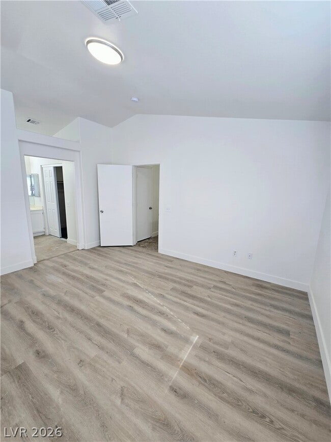 Building Photo - 2321 Blackberry Valley Way