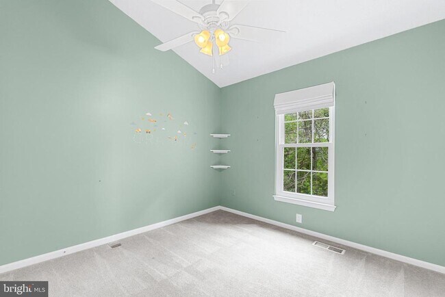 Building Photo - 18612 Clovercrest Cir