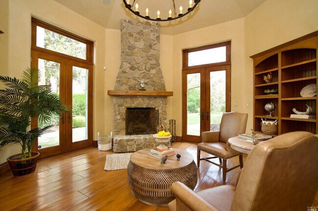Building Photo - 1571 Silver Trail