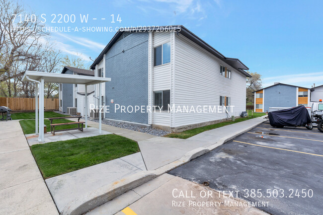 Building Photo - Coveted West Jordan Apartment