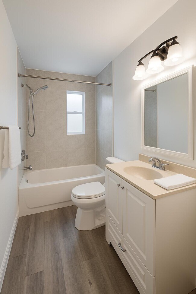 Building Photo - 3504 Waterview Cir