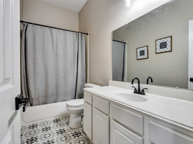 Building Photo - 16022 Coco Shores Ct