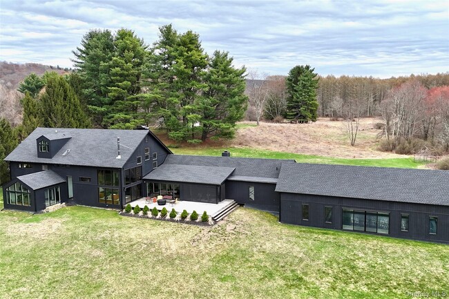 Building Photo - 107 Cold Spring Rd